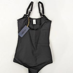 NWT Shaperx Shape Wear XS
